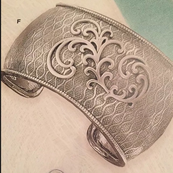 Silpada Sterling cuff bracelet EUC - Picture 5 of 5